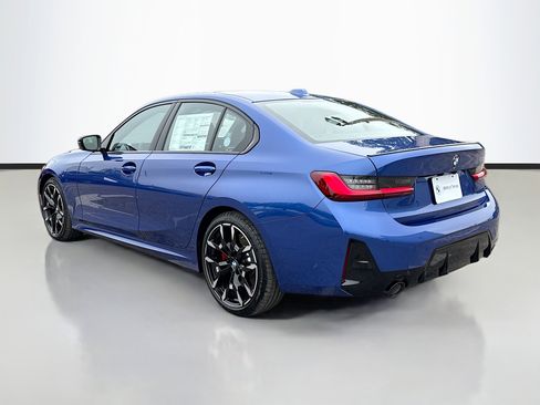New 2026 BMW 330i Sedan w/ M Sport Package image 5