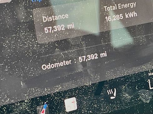 Used 2023 Tesla Model 3 Standard Range RWD image 12