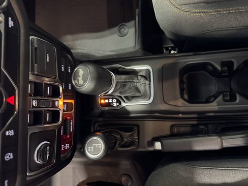 New 2025 Jeep Wrangler Willys image 32