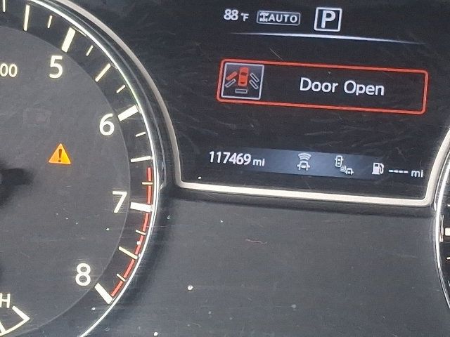 Used 2019 Nissan Pathfinder SL AWD/4WD image 19