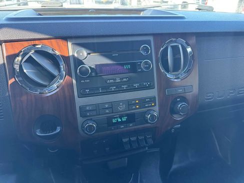 Used 2011 Ford F450 Lariat image 14