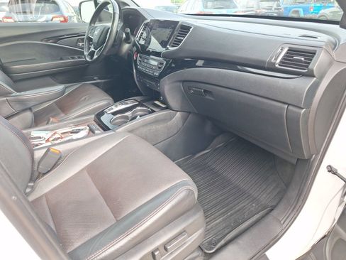 Used 2021 Honda Pilot Black Edition image 34