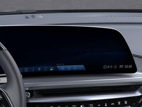 Used 2027 Cadillac Lyriq Luxury w/ LPO, Floor Liner Package AWD/4WD image 20