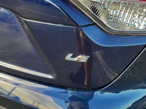Certified 2022 Toyota Corolla LE FWD image 10