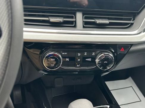 New 2026 Chevrolet Trax LT image 24