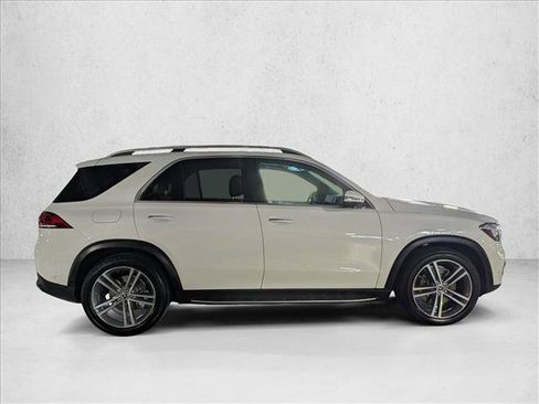 Certified 2022 Mercedes-Benz GLE 450 4MATIC image 4