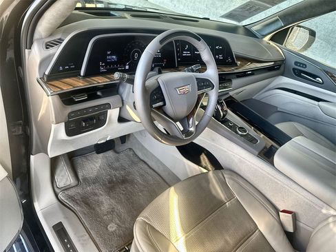 Certified 2023 Cadillac Escalade Sport Platinum image 10
