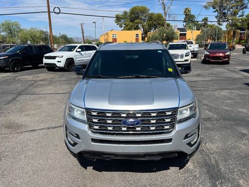 Used 2016 Ford Explorer XLT AWD/4WD image 47