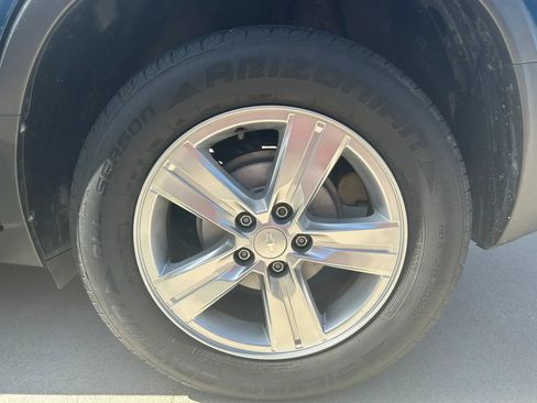 Used 2019 Chevrolet Trax LT w/ LPO, Cargo Package FWD image 24