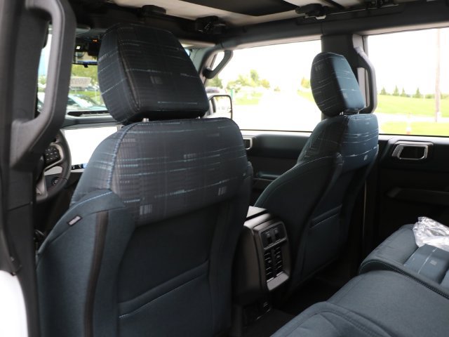 New 2026 Ford Bronco Heritage Edition AWD/4WD image 16