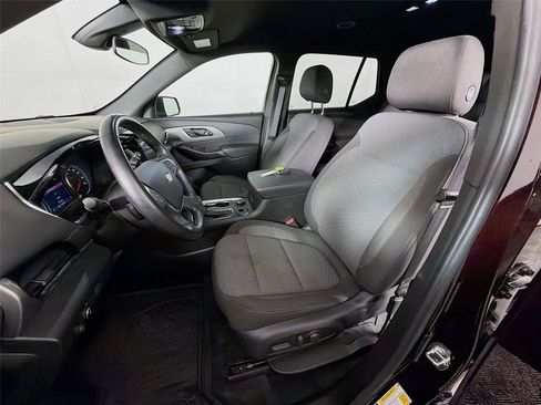Used 2023 Chevrolet Traverse LT w/ LPO, Floor Liner Package image 11