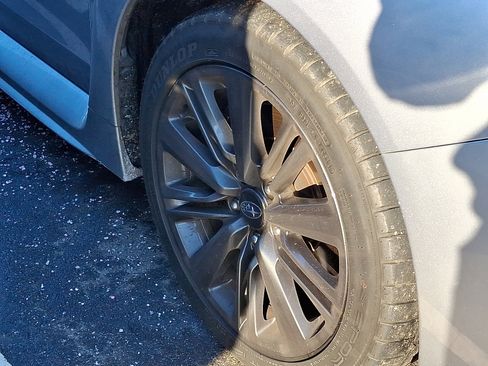 Used 2015 Subaru WRX Limited image 10