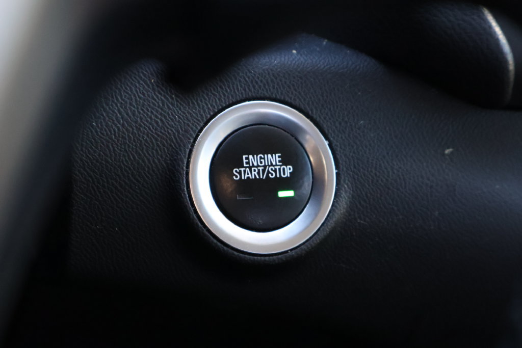 Used 2024 GMC Terrain Denali w/ Black Diamond Edition AWD/4WD image 30