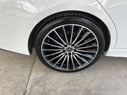 Used 2024 Mercedes-Benz C 300 Sedan image 18