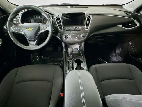 Used 2023 Chevrolet Malibu LT FWD image 16