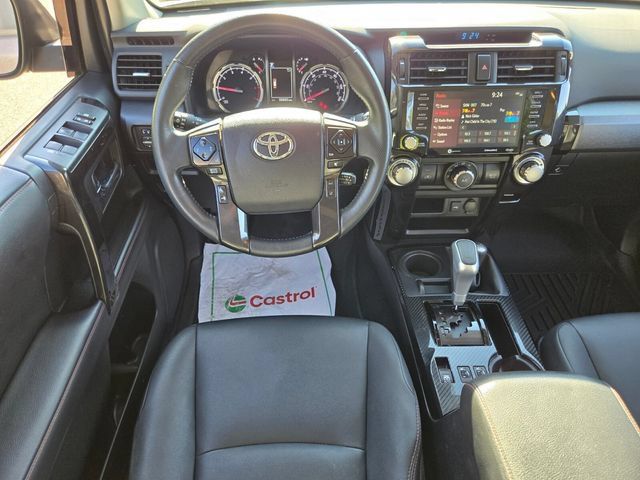 Used 2022 Toyota 4Runner TRD Off-Road Premium w/ Moonroof Package AWD/4WD image 15