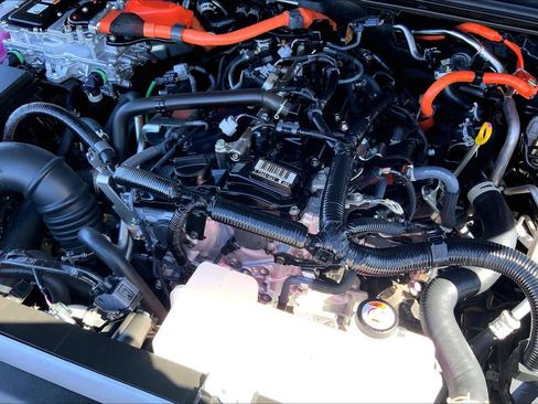 Used 2025 Toyota Land Cruiser w/ Premium Package image 31