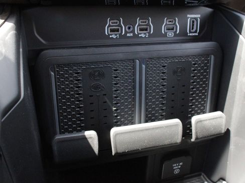 New 2026 RAM 1500 Limited AWD/4WD image 17