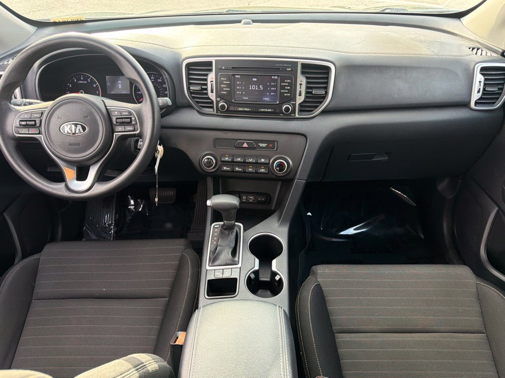 Used 2018 Kia Sportage LX FWD image 32