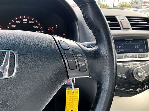 Used 2006 Honda Accord EX-L image 11