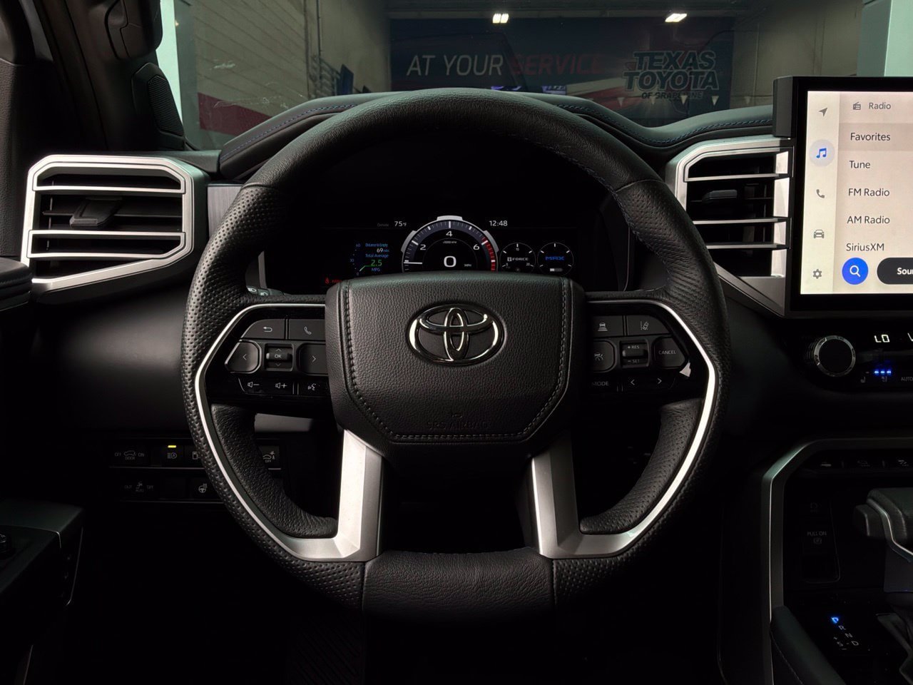 Used 2025 Toyota Sequoia Platinum AWD/4WD image 48