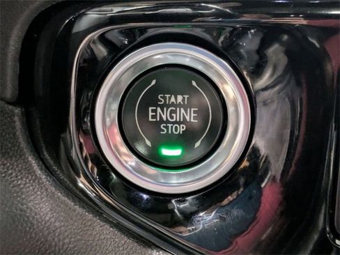 Certified 2023 Chevrolet Silverado 1500 ZR2 w/ Technology Package image 21