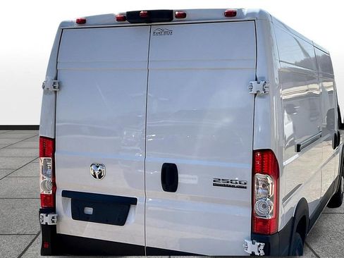 New 2025 RAM ProMaster 2500 w/ Power Group image 4
