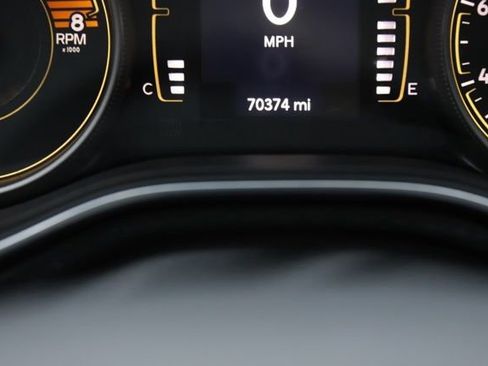 Used 2019 Jeep Cherokee Sport FWD image 27