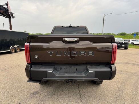 Used 2024 Toyota Tundra Limited AWD/4WD image 15