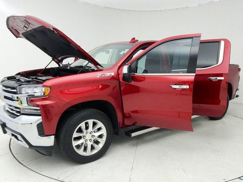 Used 2022 Chevrolet Silverado 1500 LTZ w/ Safety Package II AWD/4WD image 10