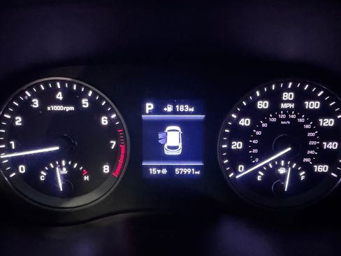 Used 2020 Hyundai Tucson Value w/ Cargo Package image 15