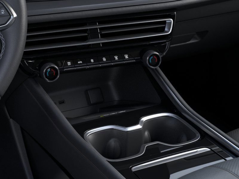 New 2026 Chevrolet Traverse High Country w/ LPO, Floor Liner Package FWD image 23