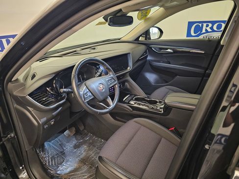 Used 2022 Buick Envision Preferred FWD image 3