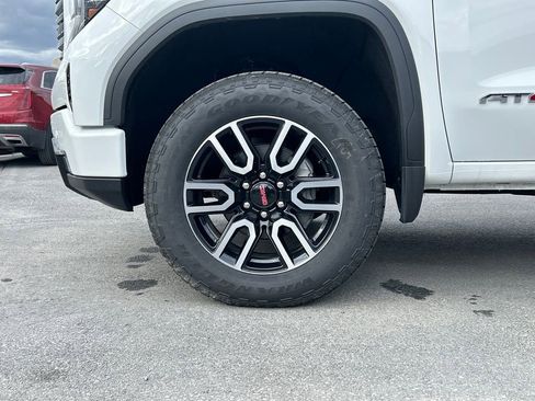 New 2026 GMC Sierra 1500 AT4 w/ Technology Package AWD/4WD image 30