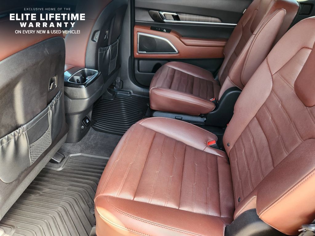 Used 2023 Kia Telluride SX Prestige AWD/4WD image 29
