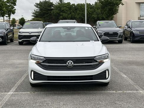 Used 2023 Volkswagen Jetta Sport FWD image 8