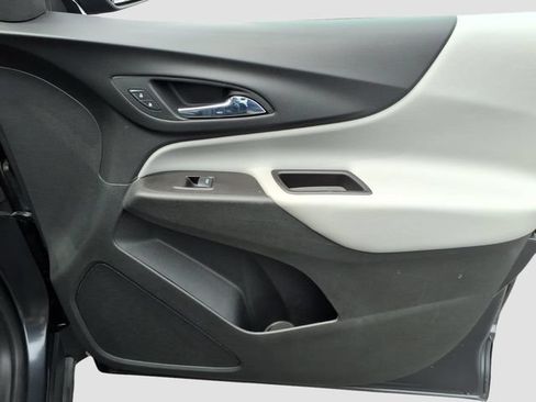 Certified 2022 Chevrolet Equinox LS AWD/4WD image 16