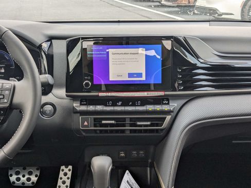 New 2026 Toyota Camry SE FWD image 18