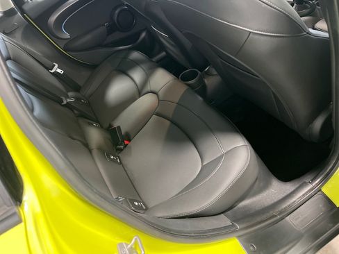 Used 2023 MINI Cooper S FWD image 18
