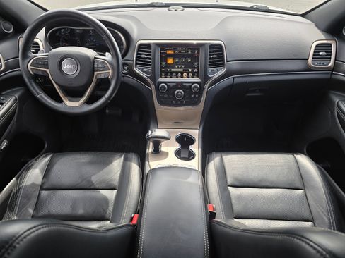 Used 2015 Jeep Grand Cherokee Limited w/ Luxury Group II AWD/4WD image 43