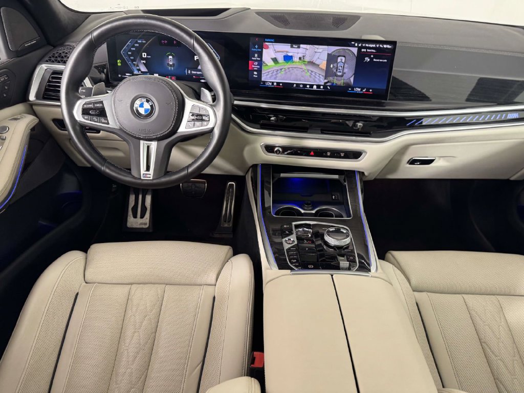 Used 2024 BMW X7 M60i w/ Executive Package AWD/4WD image 5