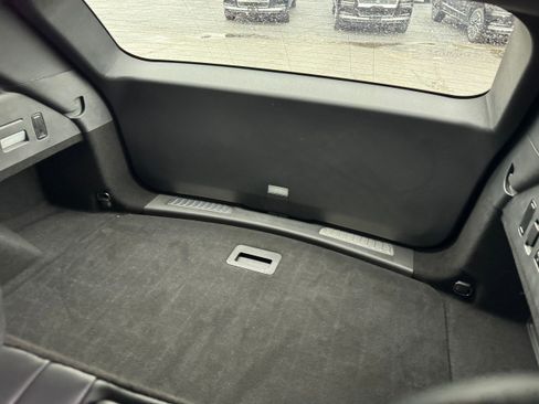 Used 2024 Lincoln Nautilus Reserve w/ Equipment Group 202A image 16