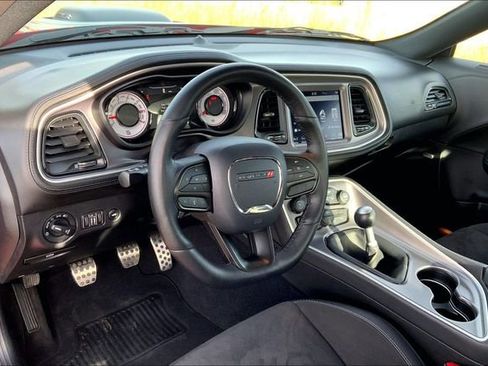 Used 2020 Dodge Challenger R/T w/ Plus Package image 14