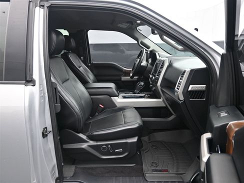 Used 2016 Ford F150 Lariat AWD/4WD image 9