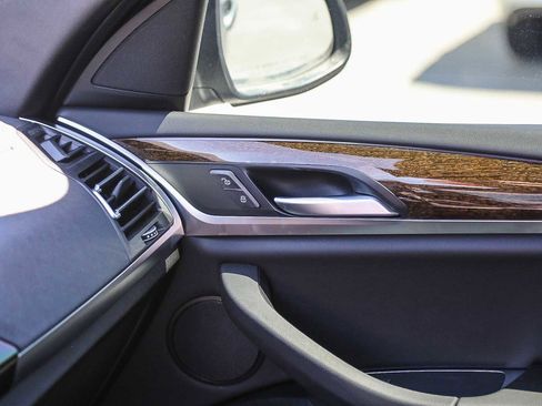 Used 2024 BMW X3 sDrive30i w/ Convenience Package image 21