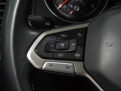 Used 2021 Volkswagen Atlas SE image 26