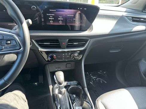Used 2024 Buick Encore GX Sport Touring AWD/4WD image 27
