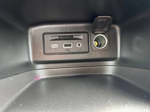 Used 2022 Chevrolet Equinox LT AWD/4WD image 37