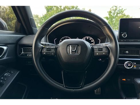 Used 2025 Honda Civic Sport image 34