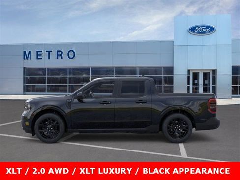 New 2025 Ford Maverick XLT w/ XLT Luxury Package image 31